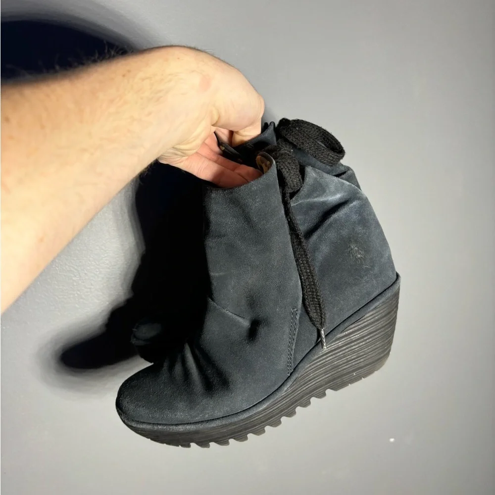 FLY London Women's Yama Suede Ankle Boot Size EU 38